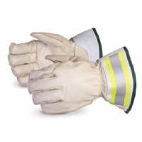 5-Finger Lineman Glove c/w 2in Cuff Water Repellent Size Large