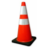 28in Traffic Cone c/w Reflective Collar